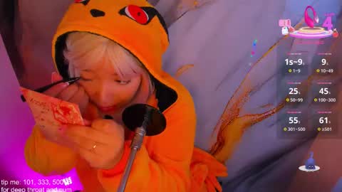 Snapshot of hinata_dolly chatting on December 4, 2025, 8:56 am hinata_dolly online show from December 4, 2025, 8:56 am