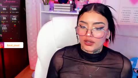 Snapshot of hinataweed01 chatting on March 3, 2025, 2:04 am  Karol  Independent Model online show from March 3, 2025, 2:04 am