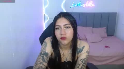 Snapshot of hisis_tay chatting on September 25, 2025, 11:47 am hisis online show from September 25, 2025, 11:47 am