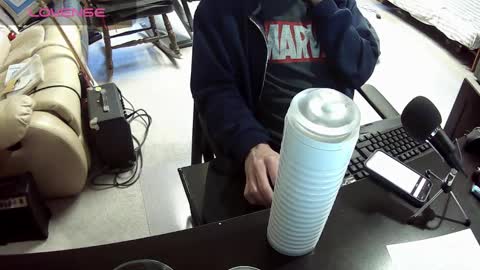 Snapshot of hoboayoyo chatting on March 9, 2025, 4:44 pm Hentai man online show from March 9, 2025, 4:44 pm