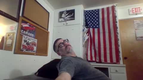 Snapshot of hoglegg99384194 chatting on March 5, 2025, 9:38 am hoglegg99384194 online show from March 5, 2025, 9:38 am