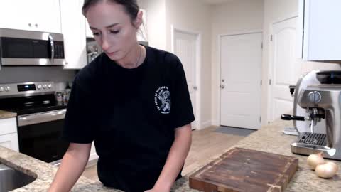 Holi Hurricane online show from November 14, 2025, 4:00 am