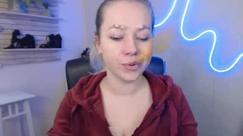 Holly online show from January 31, 2025, 8:43 am