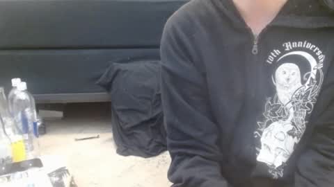 Holly Hawkes online show from March 1, 2025, 3:10 am