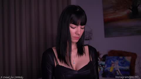 Snapshot of hollylinder_ chatting on January 12, 2025, 1:53 am Holly Linder online show from January 12, 2025, 1:53 am