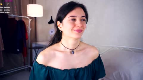 Delly online show from March 8, 2025, 10:22 am