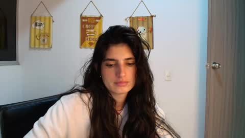 Snapshot of hollyshit_ chatting on October 30, 2025, 1:18 am hollyshit_ online show from October 30, 2025, 1:18 am