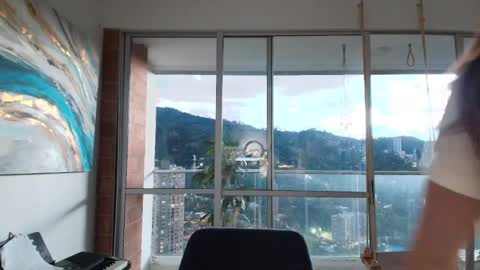 Snapshot of hollyshit_ chatting on November 17, 2025, 10:48 pm hollyshit_ online show from November 17, 2025, 10:48 pm