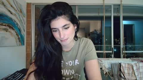 Snapshot of hollyshit_ chatting on November 24, 2025, 11:15 pm hollyshit_ online show from November 24, 2025, 11:15 pm