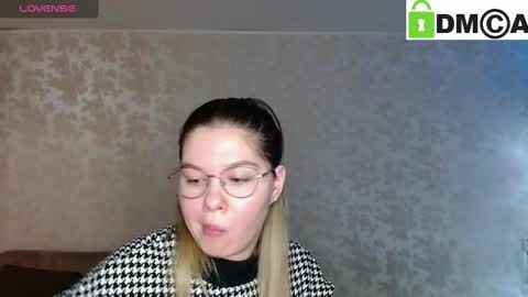 Welcome guys  Pleasure to see you all here  My name is MichaelaTip menu is active Private is open  online show from December 27, 2024, 2:58 am