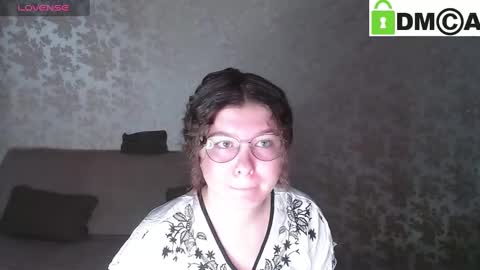 Welcome guys  Pleasure to see you all here  My name is MichaelaTip menu is active Private is open  online show from March 10, 2025, 6:05 am