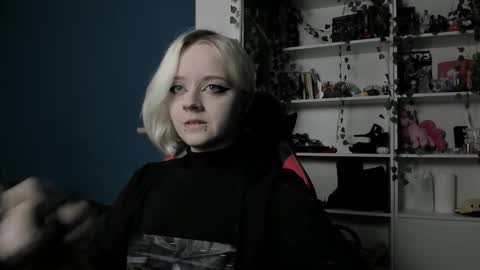 holy_mistresss online show from November 21, 2025, 9:19 am