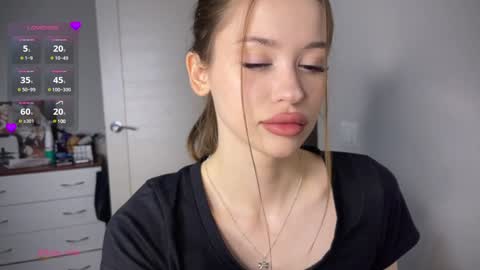 Vio online show from December 20, 2024, 11:54 am