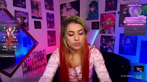Snapshot of holyeva chatting on February 11, 2025, 9:03 pm online show from February 11, 2025, 9:03 pm