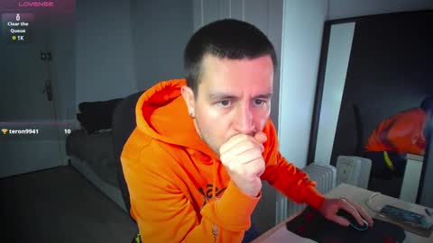 Snapshot of honestandrew chatting on February 12, 2025, 10:35 am Andrew online show from February 12, 2025, 10:35 am