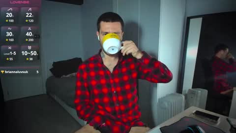 Snapshot of honestandrew chatting on February 15, 2025, 7:06 am Andrew online show from February 15, 2025, 7:06 am