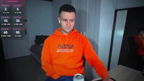 Snapshot of honestandrew chatting on February 28, 2025, 2:20 pm Andrew online show from February 28, 2025, 2:20 pm