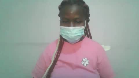 honey_beb online show from September 15, 2025, 7:19 am