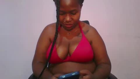 honey_beb online show from October 21, 2025, 4:57 am