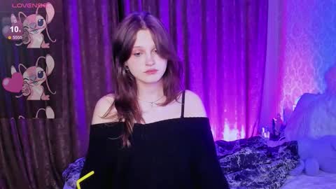 Lina online show from October 20, 2025, 12:44 am