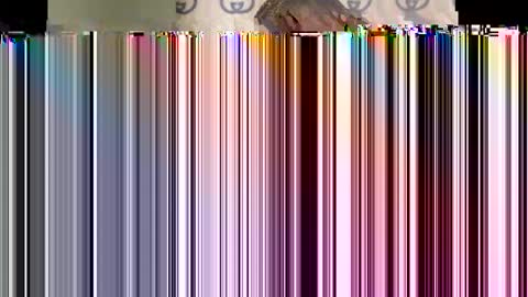Snapshot of honey_dollxx chatting on September 16, 2025, 8:48 am Flora online show from September 16, 2025, 8:48 am