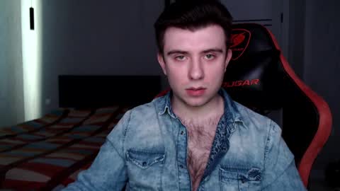 Snapshot of honey_furry chatting on February 11, 2025, 10:48 am Wolfy online show from February 11, 2025, 10:48 am