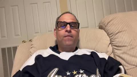 honey_man14 online show from December 2, 2024, 11:51 pm