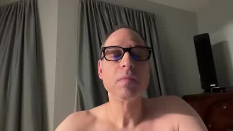 honey_man14 online show from January 27, 2025, 10:06 pm