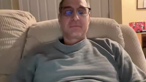 honey_man14 online show from February 19, 2025, 4:34 am