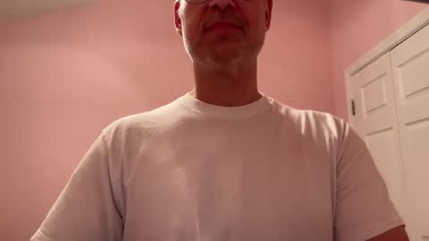 honey_man14 online show from October 15, 2025, 7:03 pm