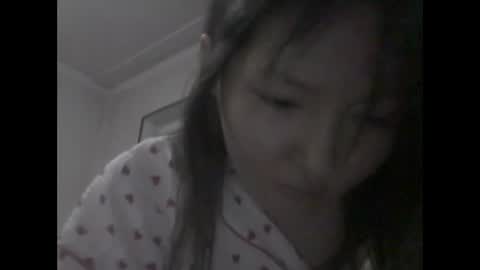 Snapshot of honey_yuzu chatting on December 4, 2025, 11:19 am honey_yuzu online show from December 4, 2025, 11:19 am