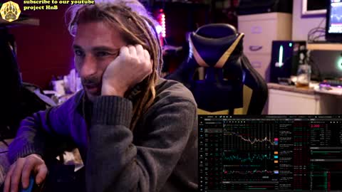 Snapshot of honeyand_thebear chatting on December 6, 2024, 1:22 pm Honey and Bear online show from December 6, 2024, 1:22 pm