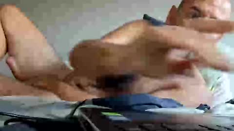Snapshot of honeydaddyforyou chatting on October 14, 2025, 7:09 am honeydaddyforyou online show from October 14, 2025, 7:09 am