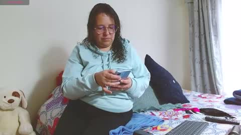 Snapshot of honeyhotpaty chatting on March 2, 2025, 9:32 pm sofia online show from March 2, 2025, 9:32 pm