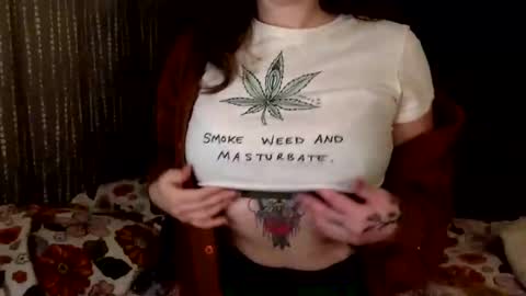 Snapshot of honeymagicxo chatting on November 3, 2025, 9:48 pm honeymagicxo online show from November 3, 2025, 9:48 pm