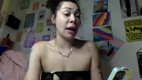 Snapshot of honeyruby chatting on November 29, 2025, 5:49 pm Ruby Sparks online show from November 29, 2025, 5:49 pm