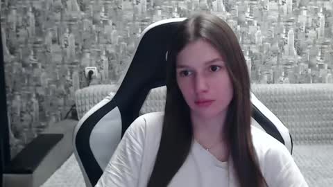 Snapshot of honeyynancyy chatting on January 7, 2025, 4:16 pm Nancy online show from January 7, 2025, 4:16 pm