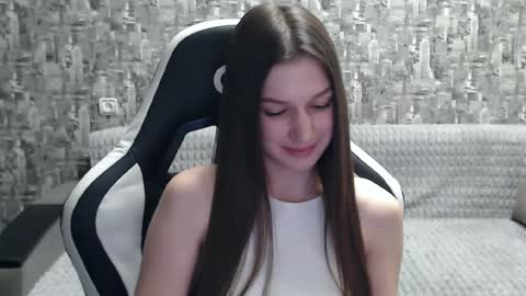 Snapshot of honeyynancyy chatting on February 1, 2025, 2:24 pm Nancy online show from February 1, 2025, 2:24 pm