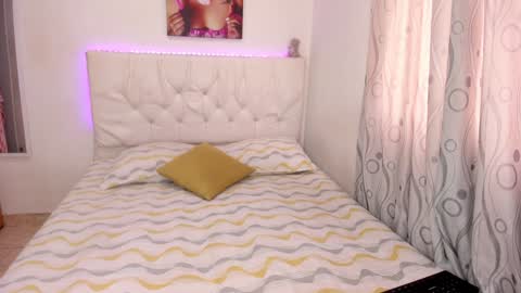 Snapshot of honney_bunny1 chatting on January 31, 2025, 3:11 pm Andrea online show from January 31, 2025, 3:11 pm