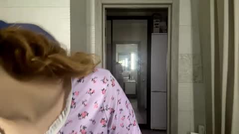 Snapshot of hopethady chatting on November 1, 2025, 9:11 am Emmi online show from November 1, 2025, 9:11 am