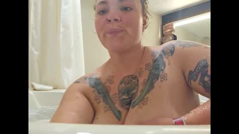 horneygirl88ddd online show from September 28, 2025, 8:14 pm