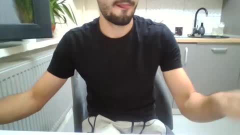 Snapshot of horny_couple9600 chatting on September 15, 2025, 10:43 pm horny_couple9600 online show from September 15, 2025, 10:43 pm