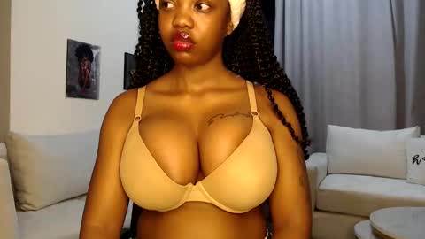 horny_princcess online show from October 28, 2025, 12:47 am