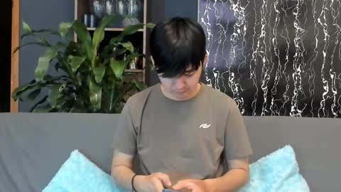 Snapshot of horny_twinks_guys chatting on October 19, 2025, 8:31 pm Alex and Camilo online show from October 19, 2025, 8:31 pm