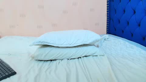 Khloe  online show from March 2, 2025, 6:51 pm