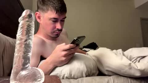 Snapshot of hornyboi2710 chatting on November 15, 2025, 6:26 pm Justin 7 inches online show from November 15, 2025, 6:26 pm