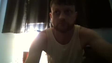 hornydl32 online show from September 25, 2025, 9:13 am