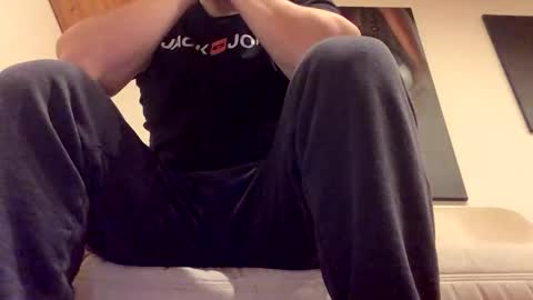 hornyfood112 online show from November 17, 2025, 10:48 pm