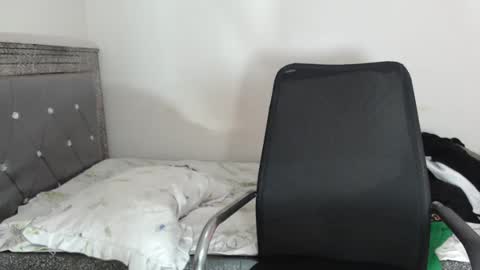 hornygal256 online show from December 2, 2025, 5:46 am