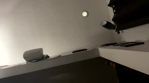 Snapshot of hornyhenry66 chatting on November 11, 2025, 3:28 am hornyhenry66 online show from November 11, 2025, 3:28 am